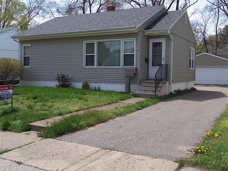 1st image of 71 Mason Ave N