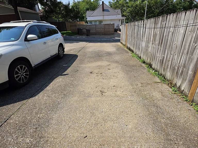 3100 Wellington Ave — Photo 22
