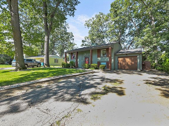 2nd image of 6638 Charlesgate Rd