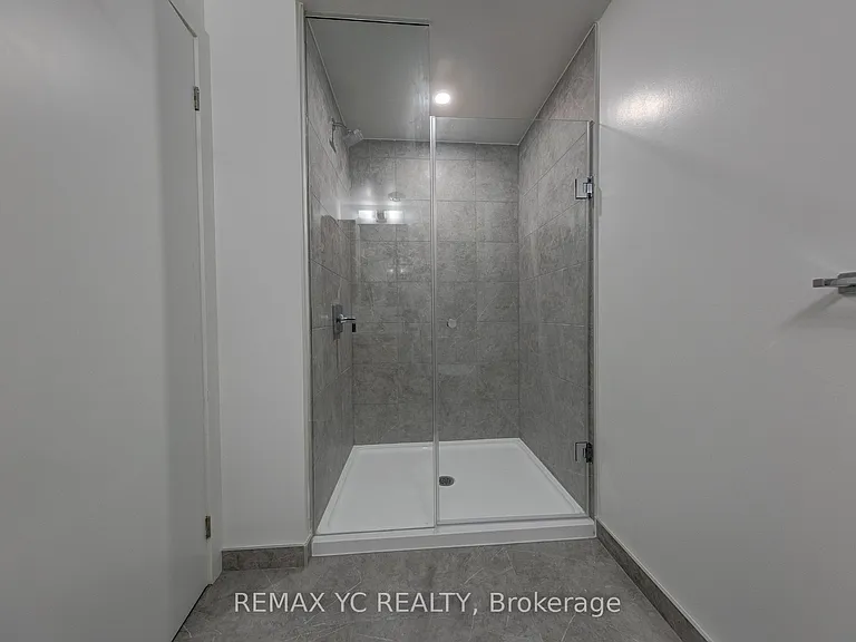 252 Church St #3001 — Photo 11
