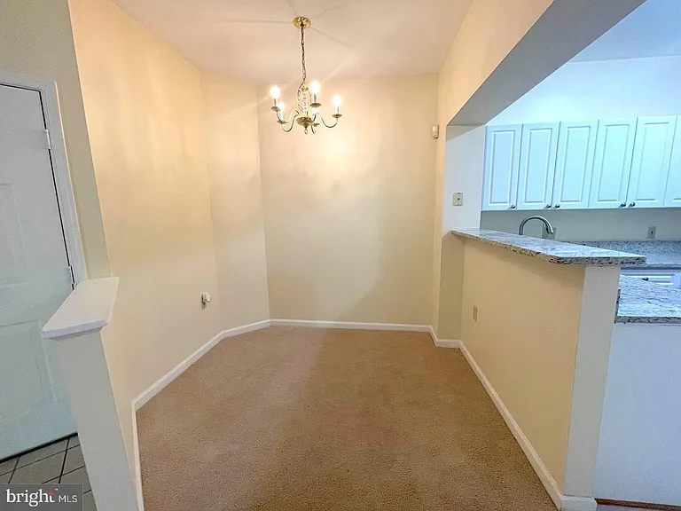 2203 Westcourt Ln #202 — Photo 9
