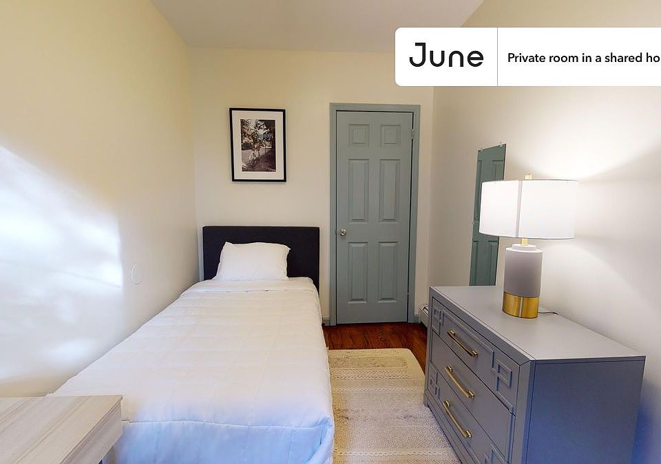 1st image of 1236 Putnam Ave #3-C