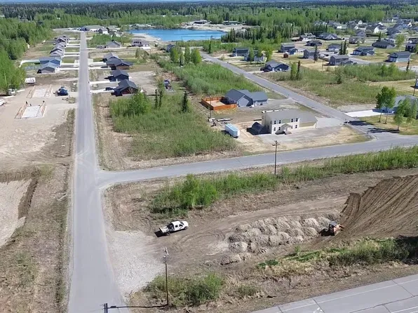 2485 Therron St, North Pole, AK 99705