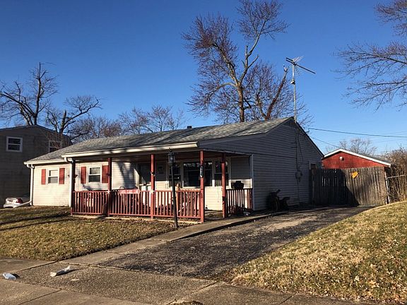 2nd image of 2607 Crestwell Pl