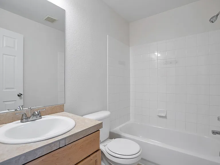 1254 S Zeno Way #E — Photo 17
