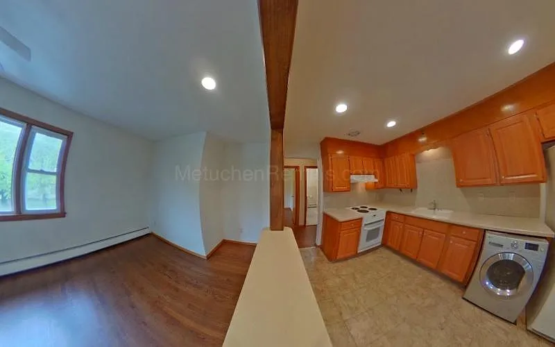 1 bed, 1000 sqft, $2,295 — Photo 3