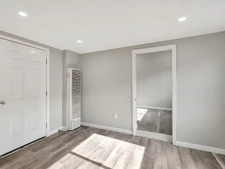 1425 Coolidge Ave #1/2 — Photo 4