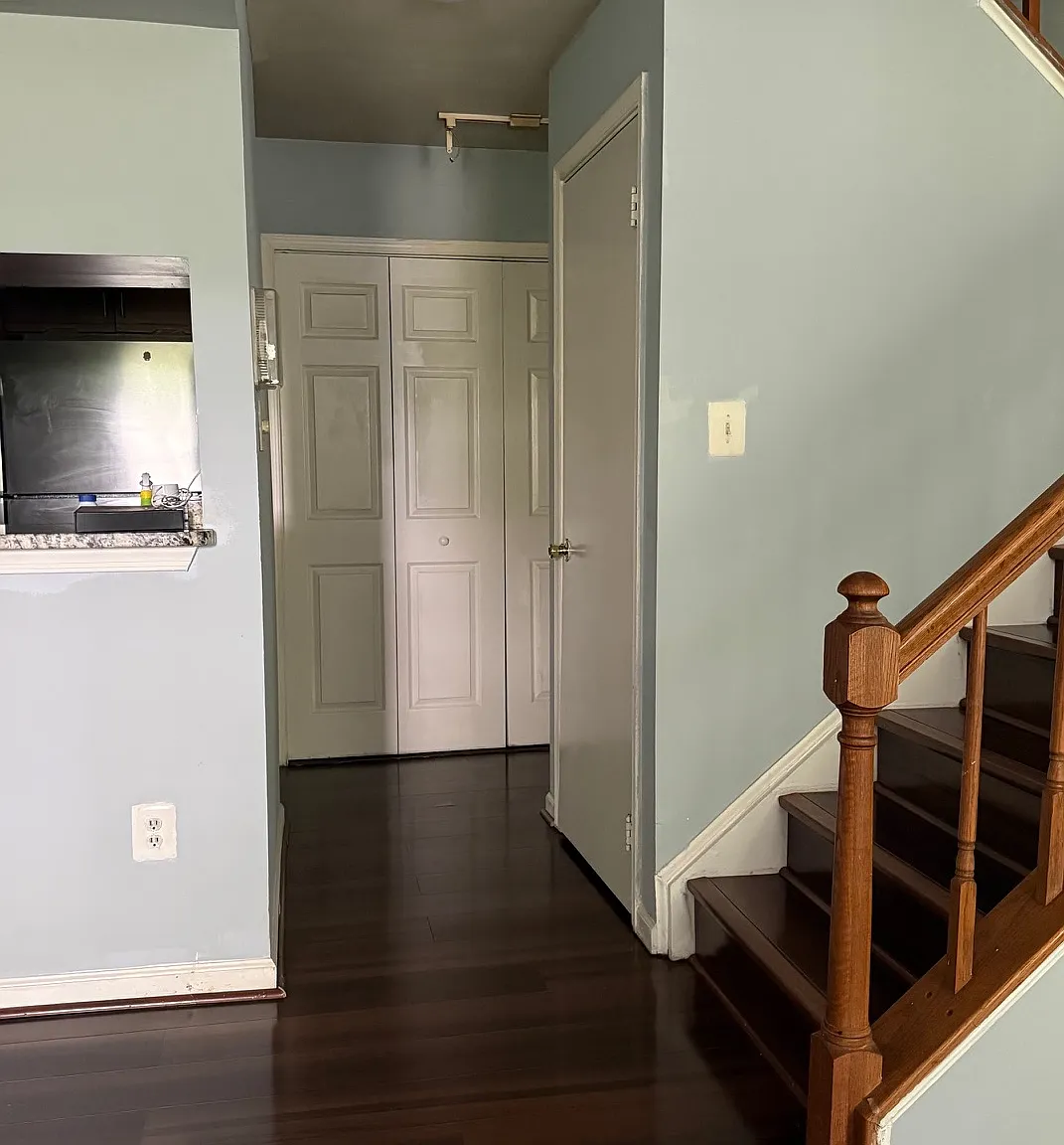 3 bed, 2.5 bath, 1584 sqft, $2,700 — Photo 4