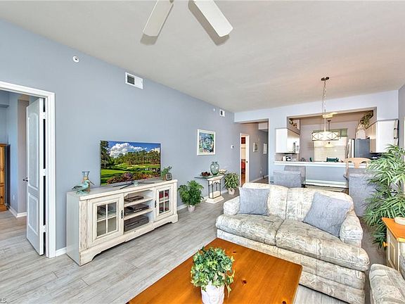 3rd image of 7625 Arbor Lakes Ct APT 334