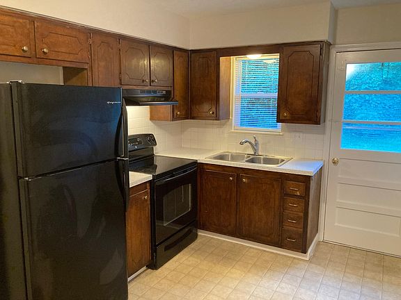 3rd image of 3006 N 71st St