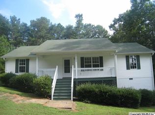 906 Brian Dr NW, Fort Payne, AL 35967