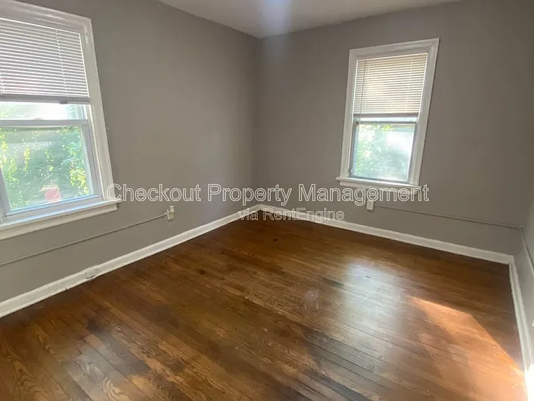 5516 Fairridge Ct — Photo 11