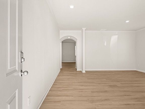 2nd image of 312 Duckweed Dr