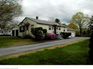 29 Chestnut St, Skowhegan, ME 04976