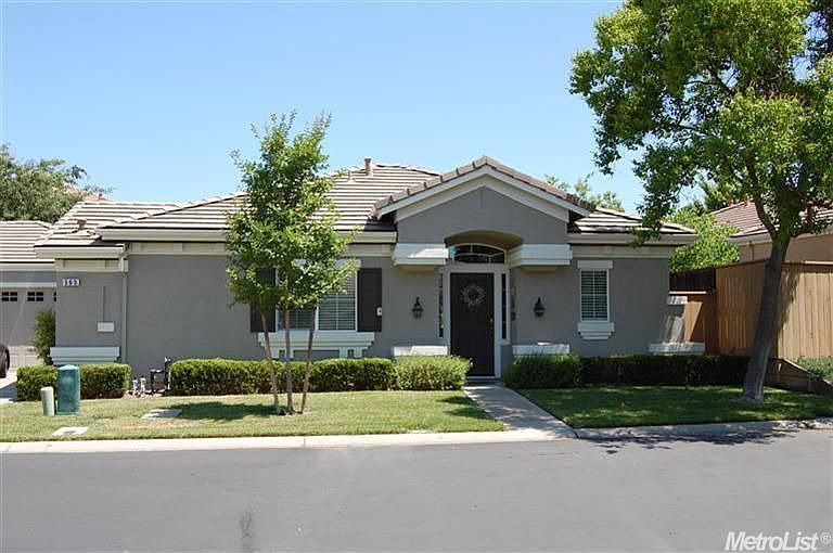 1st image of 365 Marsalla Dr