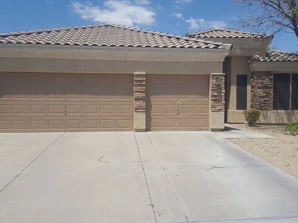 1st image of 20280 N 93rd Ln
