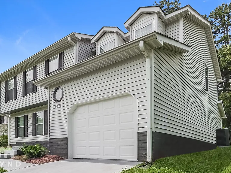 9315 Haywain Ct — Photo 14