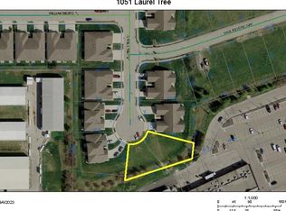 1051 Laurel Tree Ct, Troy, OH 45373