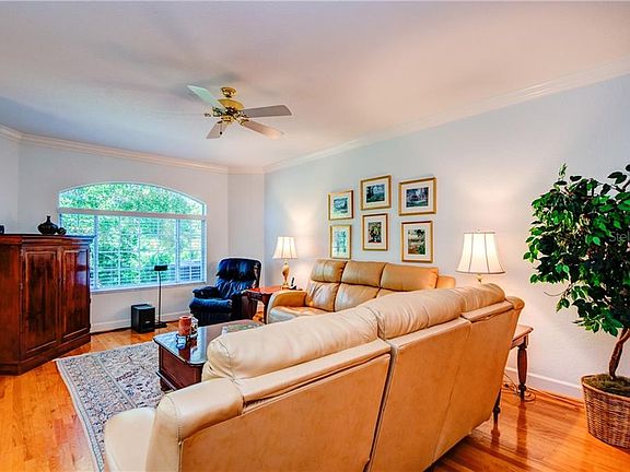 4th image of 6239 Vista Verde Dr W