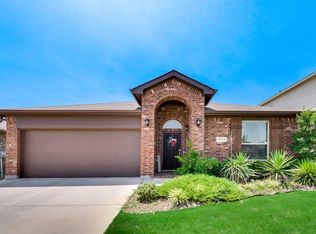 1744 Kachina Lodge Rd, Fort Worth, TX 76131