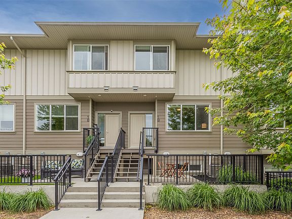 2nd image of 300 Drysdale Blvd Unit 19