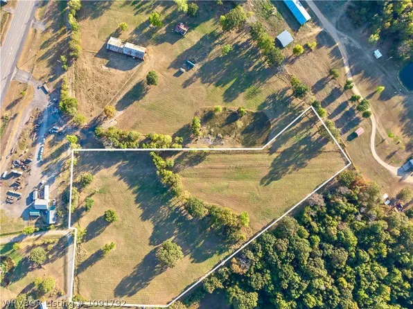 Snowbird Ln, Spiro, OK 74959