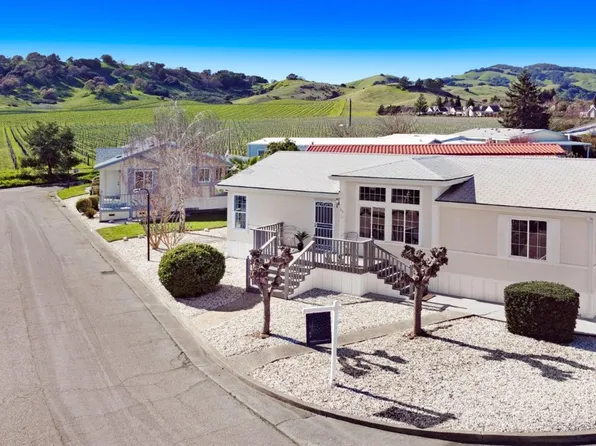 63 Portola Circle, Sonoma, CA 95476