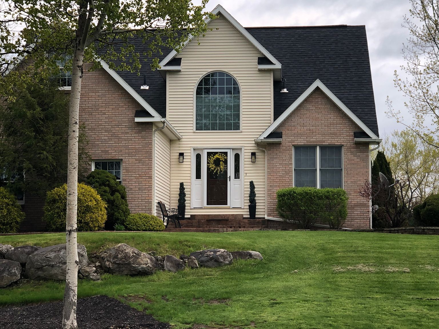 17 Edgewood Dr, Batavia, NY 14020 Zillow