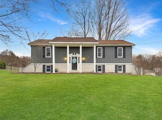 5950 Greenbriar Dr, Fairview, PA 16415