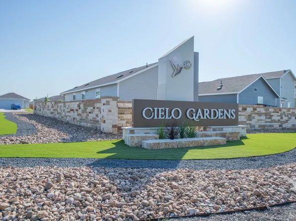 309 Marty Allen Loop, Jarrell, TX