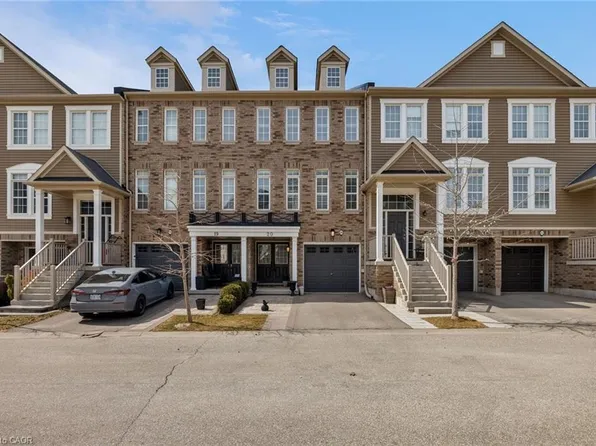 4823 Thomas Alton Blvd #20, Burlington, ON L7M 0V2