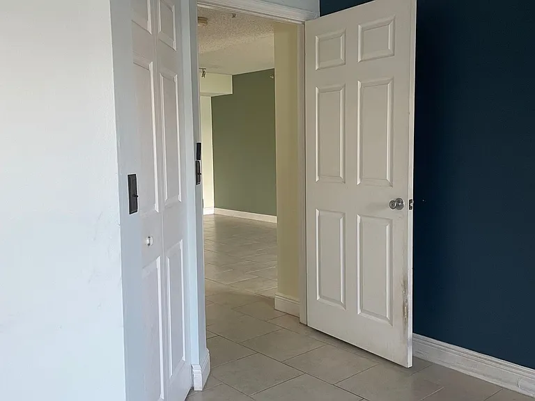 5005 Wiles Rd #102 — Photo 10