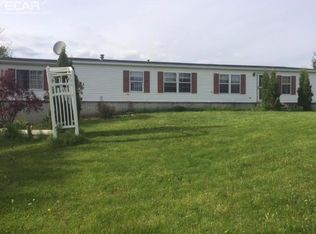 7425 Perry Rd, Grand Blanc, MI 48439