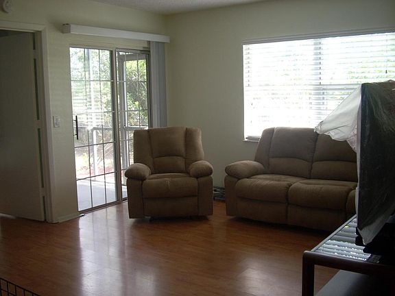 5th image of 1625 SE Green Acres Cir APT Y104