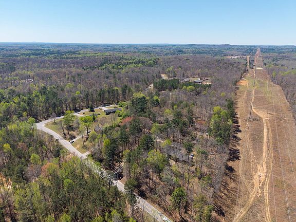 5th image of 583 Center Point Rd