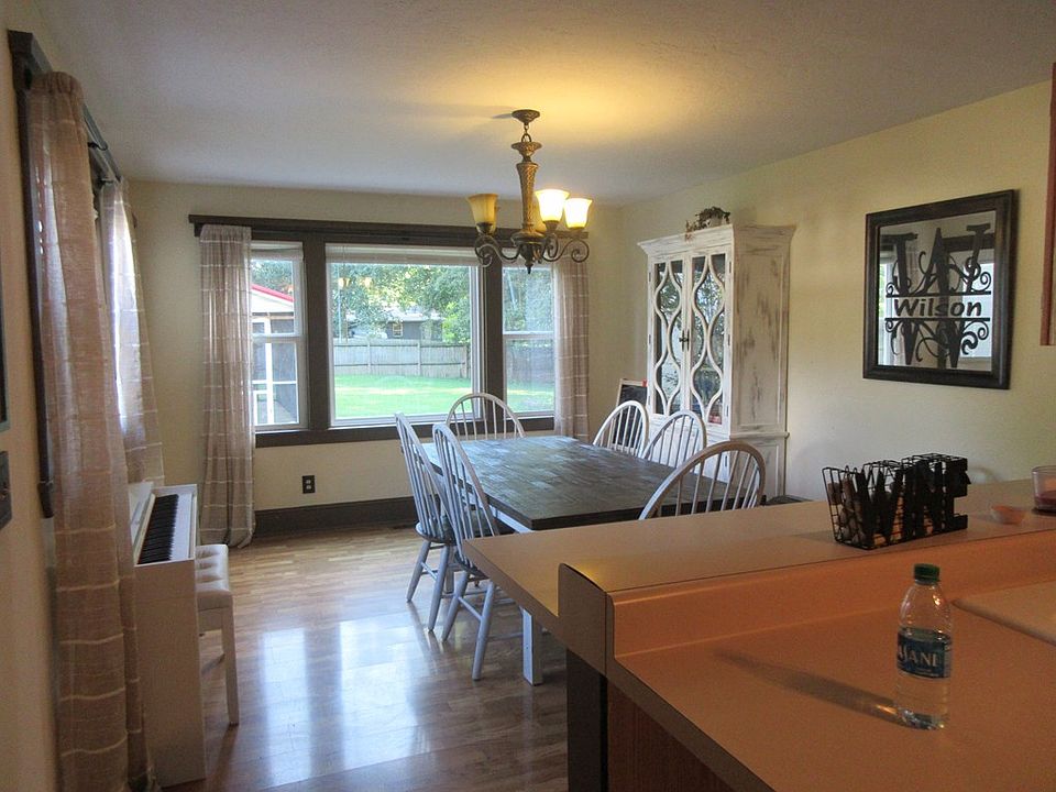 566 E Main St, Dresden, TN 38225 Zillow