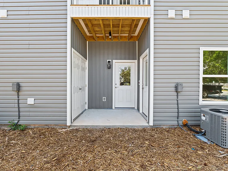 910 Barrow St #1 — Photo 22