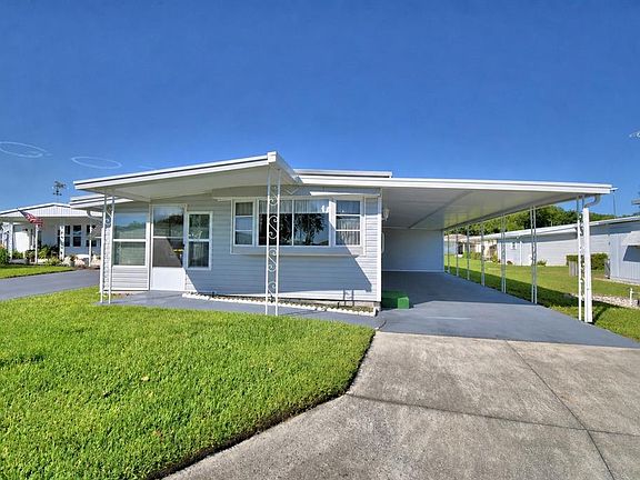 3rd image of 117 Holiday Ln