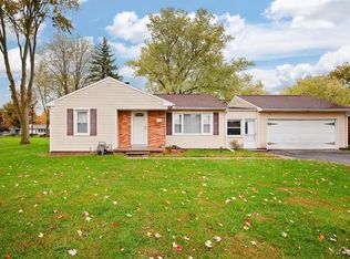 2741 Sharon Dr, Adrian, MI 49221