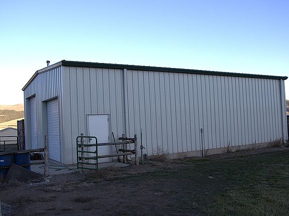 35'x50' Shop
A/C and Heating