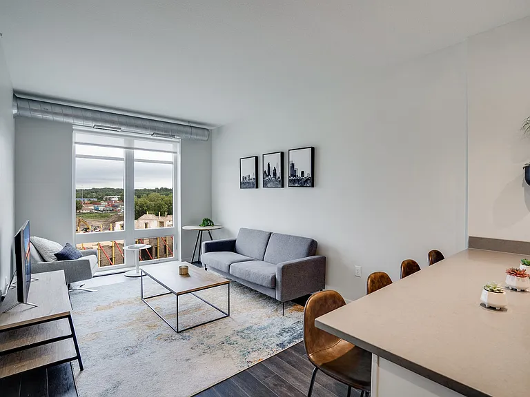 Winchell - 1 Bed / 1 Bath - 593-687 Sq.Ft.