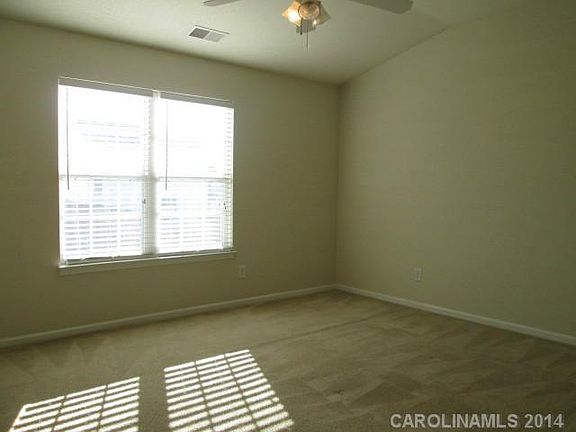 4th image of 4908 Patricia Ann Ln