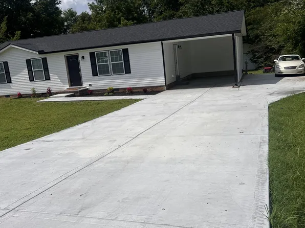 2468 River Oaks Dr, Murfreesboro, TN 37129