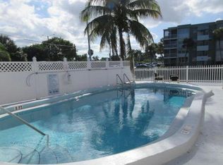 2775 Taft St APT 101, Hollywood, FL 33020