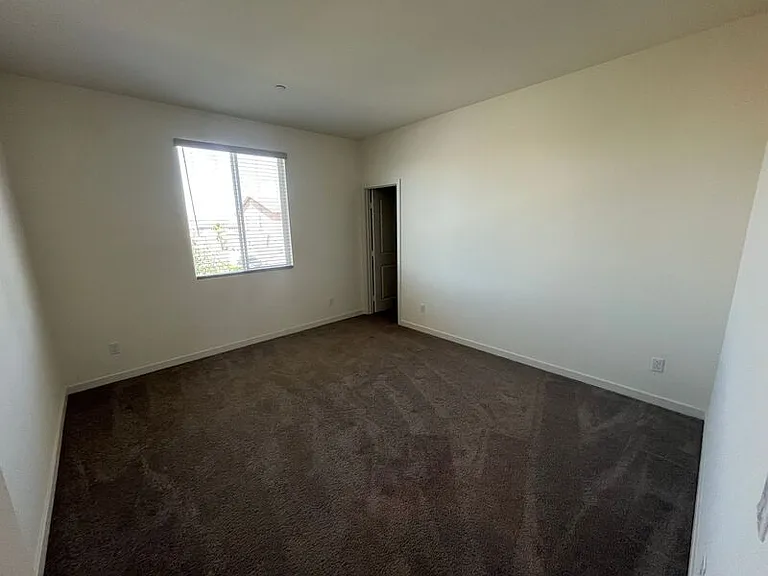 31053 Catania Cir — Photo 25