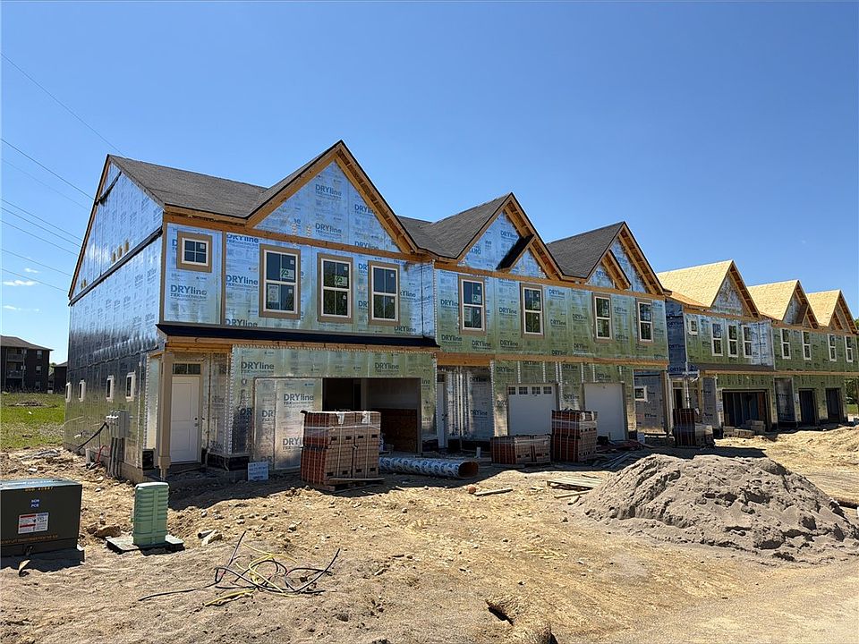 1st image of 2755 Forest Haven Dr #45