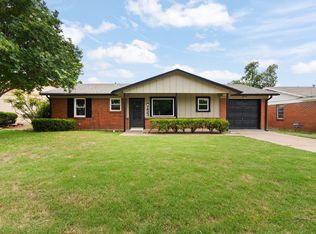 1423 Phillips St, Cleburne, TX 76033