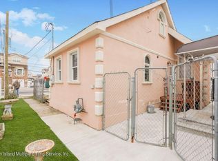 237 Freeborn St #A, Staten Island, NY 10306