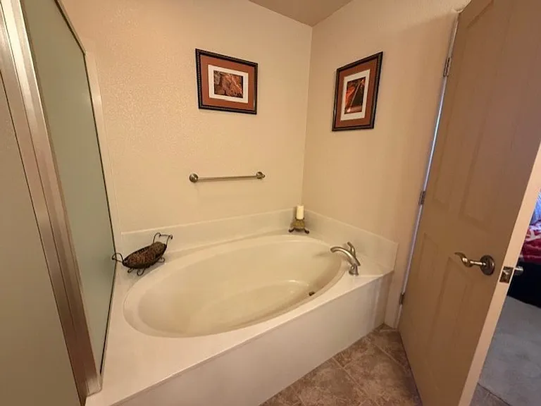 4300 W Hogan Dr — Photo 22