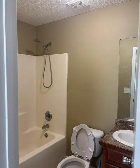 215 Gard St #A — Photo 7